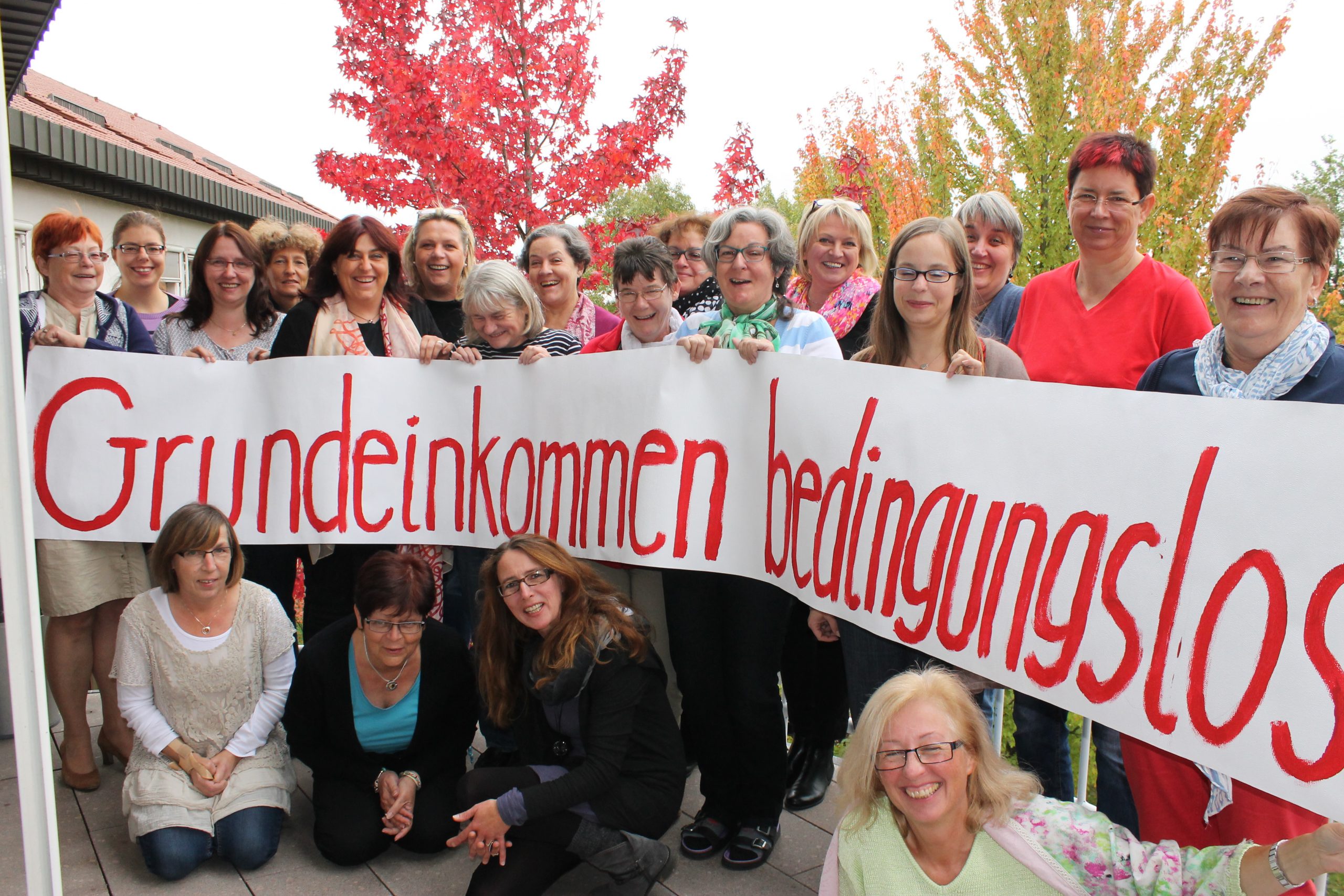 Bedingungsloses Grundeinkommen - Offener Treff @ Café Schuknecht